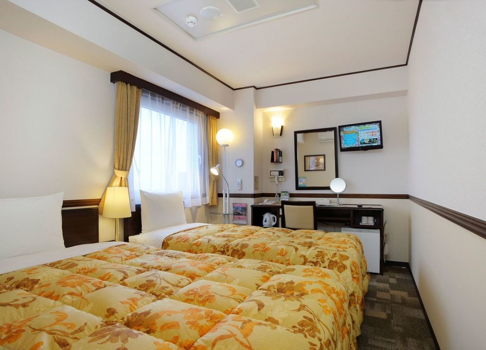Toyoko Inn Tokyo Yamanote Sen Otsuka Eki Kita Guchi No 2 Extérieur photo